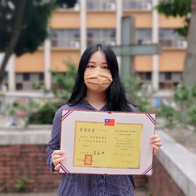 李佳宜